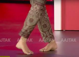 Shriya Saran feet photo thumbnail