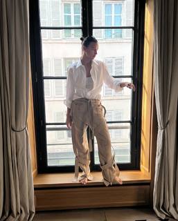 Irina Shayk feet photo thumbnail