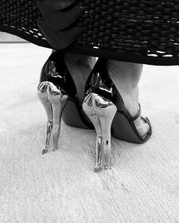 Irina Shayk feet photo thumbnail