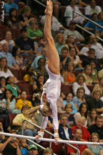 Nastia Liukin feet photo thumbnail