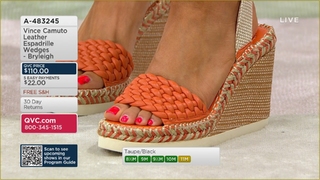 Courtney Khondabi feet photo thumbnail