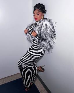 Ashanti feet photo thumbnail