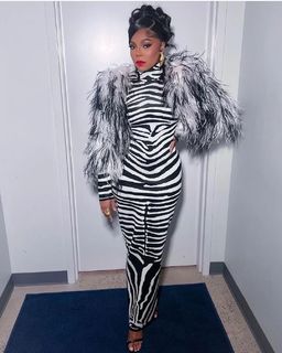 Ashanti feet photo thumbnail