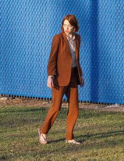 Emma Stone feet photo thumbnail