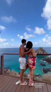 Larissa Manoela feet photo thumbnail