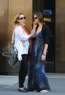 Nina Dobrev feet photo thumbnail