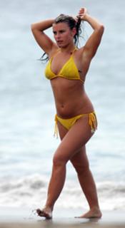 Coleen Rooney feet photo thumbnail