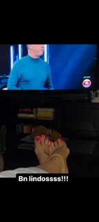 Karin Klemp feet photo thumbnail