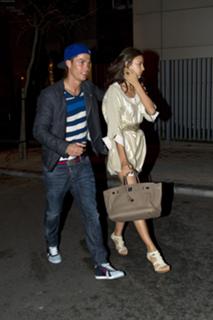 Irina Shayk feet photo thumbnail