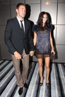 Adriana Lima feet photo thumbnail