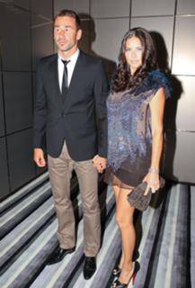 Adriana Lima feet photo thumbnail