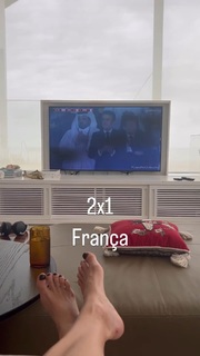 Flávia Alessandra feet photo thumbnail