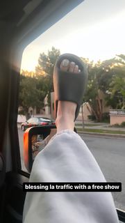 Tana Mongeau feet photo thumbnail