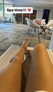 Kym Marsh feet photo thumbnail