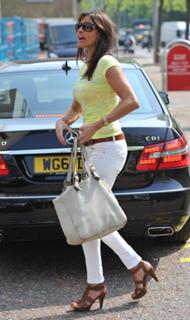 Melanie Sykes feet photo thumbnail