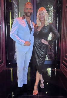 Denise Van Outen feet photo thumbnail