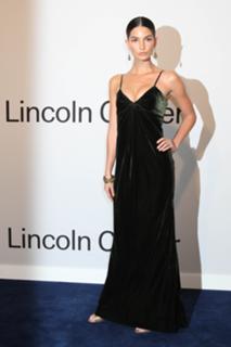 Lily Aldridge feet photo thumbnail
