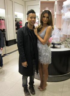 Lily Aldridge feet photo thumbnail
