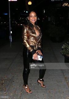 Christina Milian feet photo thumbnail