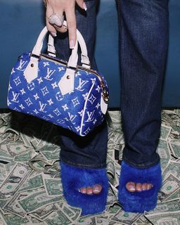 Latto feet photo thumbnail