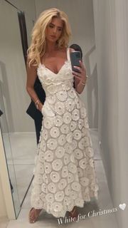 Victoria Silvstedt feet photo thumbnail