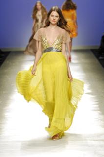 Behati Prinsloo feet photo thumbnail