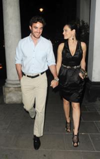 Kelly Brook feet photo thumbnail