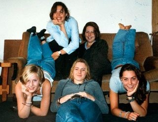 Catherine Princess of Wales feet photo thumbnail