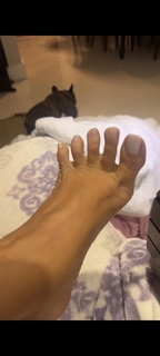 Karin Klemp feet photo thumbnail