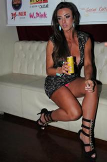 Nicole Bahls feet photo thumbnail
