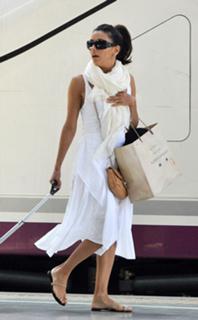 Eva Longoria feet photo thumbnail