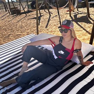 Wanda Nara feet photo thumbnail