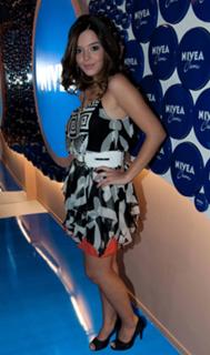 Giovanna Lancellotti feet photo thumbnail