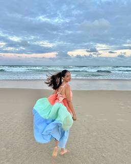 Anushka Sen feet photo thumbnail