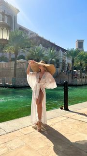 Perrie Edwards feet photo thumbnail