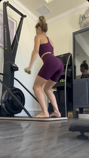 Amanda Cerny feet photo thumbnail