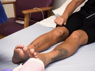 Katie Price feet photo thumbnail
