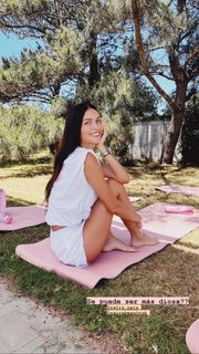 Zaira Nara feet photo thumbnail