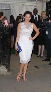 Kelly Brook feet photo thumbnail