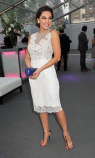 Kelly Brook feet photo thumbnail