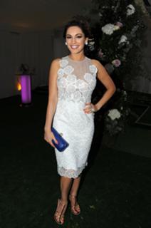 Kelly Brook feet photo thumbnail