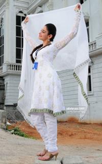 Tamannaah Bhatia feet photo thumbnail