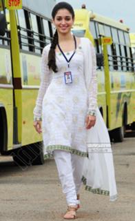 Tamannaah Bhatia feet photo thumbnail