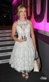 Amanda Holden feet photo thumbnail