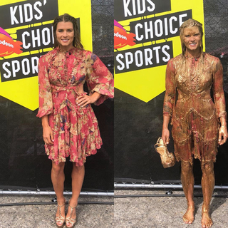 Danica Patrick feet photo thumbnail