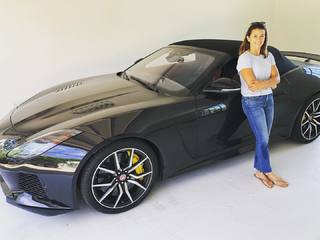 Danica Patrick feet photo thumbnail