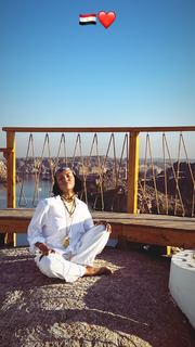 Kat Graham feet photo thumbnail