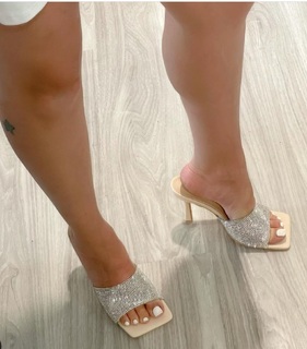 Jenelle Jcakess feet photo thumbnail