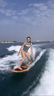 Charly Jordan feet photo thumbnail