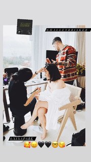 Lily James feet photo thumbnail